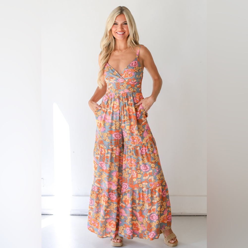 Bohemian Style - Floral Pantsuit - Picture 2 of 10